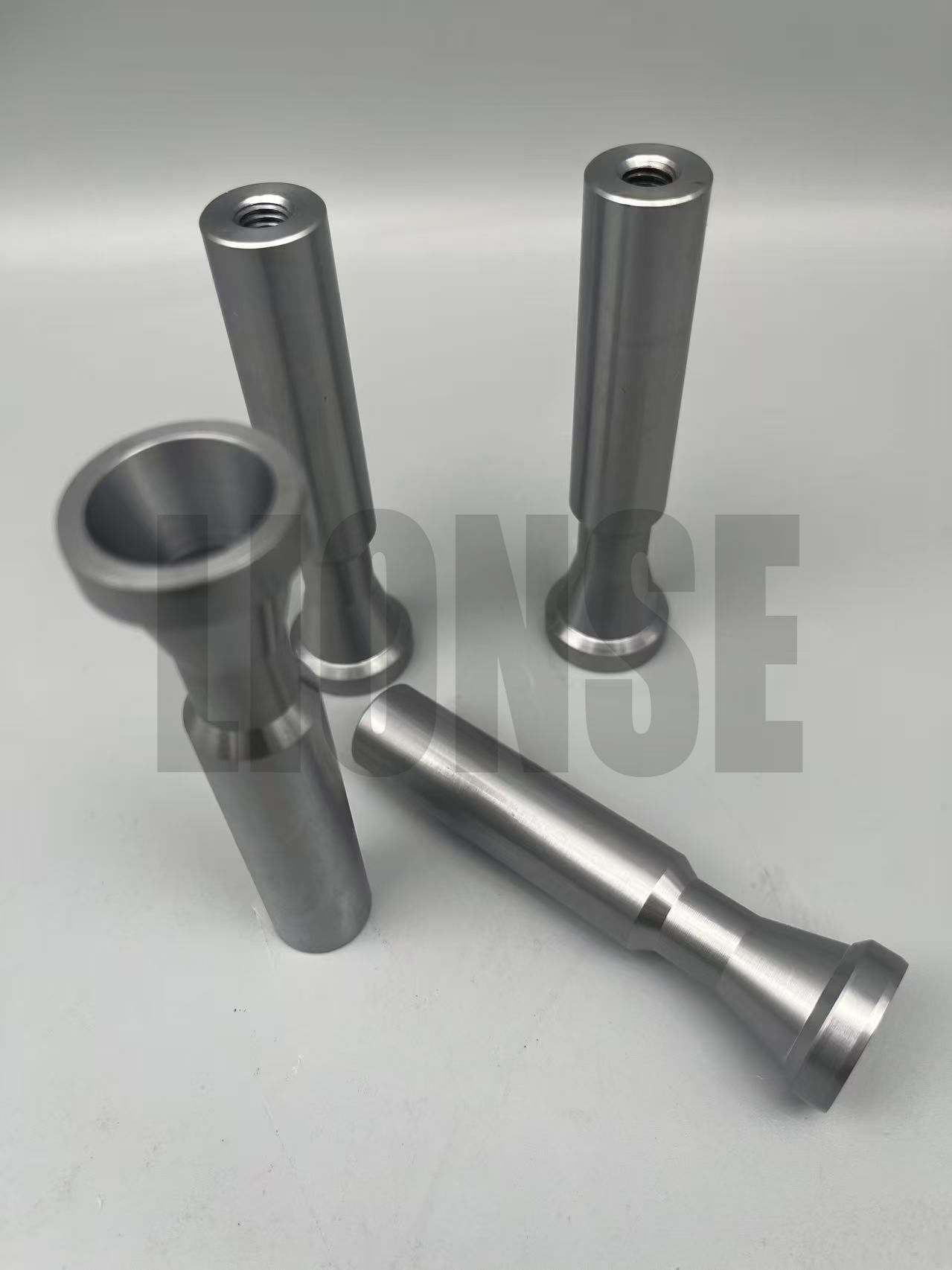 Standoffs เกลียวกลึง CNC แบบกำหนดเองคืออะไร?