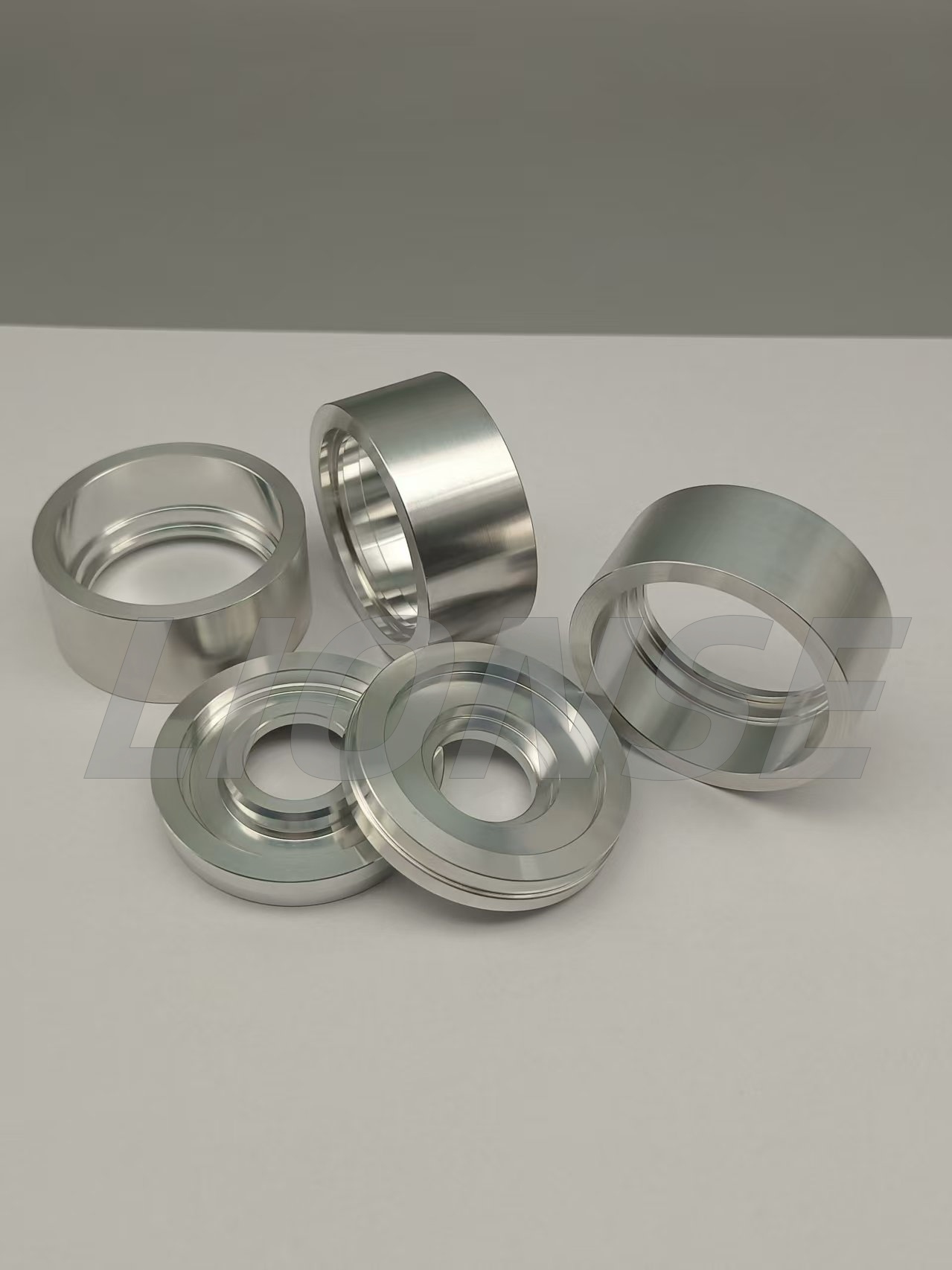 อลูมิเนียม 6061 ชิ้นส่วนหุ่นยนต์ตัดเฉือน CNC ที่ไม่ได้มาตรฐาน